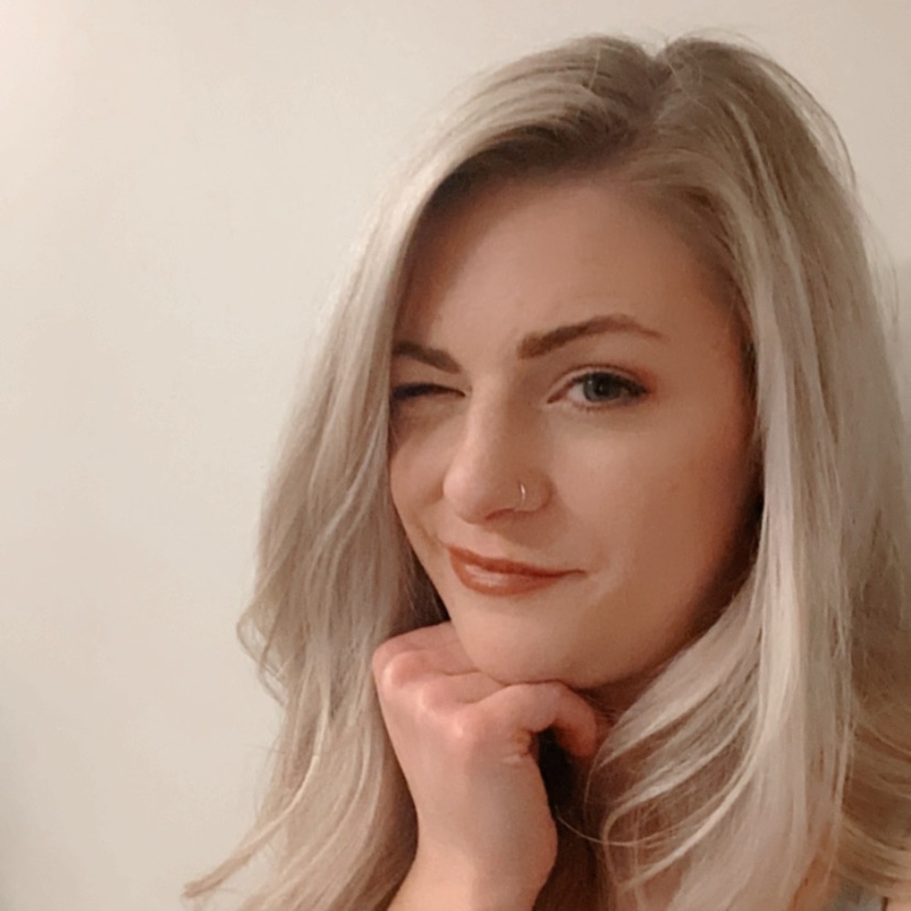 Meet your Posher, Abby